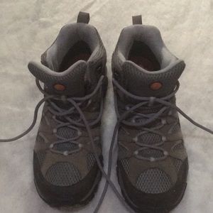 10 MERRELL HIKING BOOTS GREY/PERIWINKLE WOMEN’S